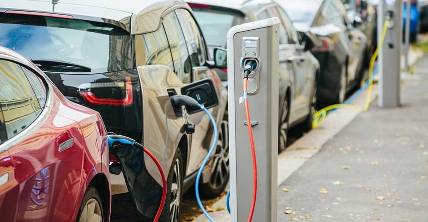 Top 10 Reasons You Should Switch To An Electric Car | Fossil Fuel Car To  Electric | josebarrosneto.com.br